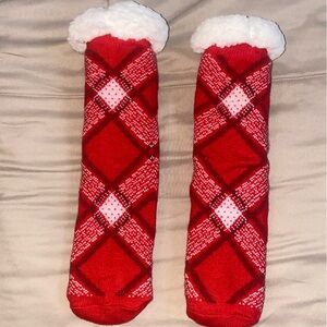 NWOT - comfy holiday socks